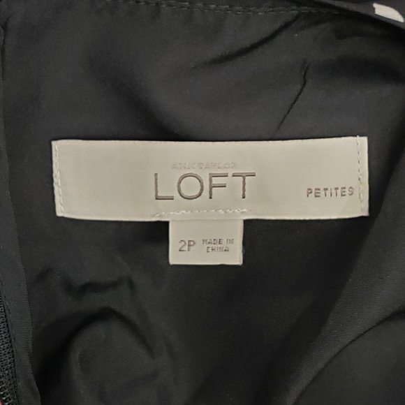 NWT Ann Taylor Loft Petite Black Floral Dress 2P - Picture 9 of 11